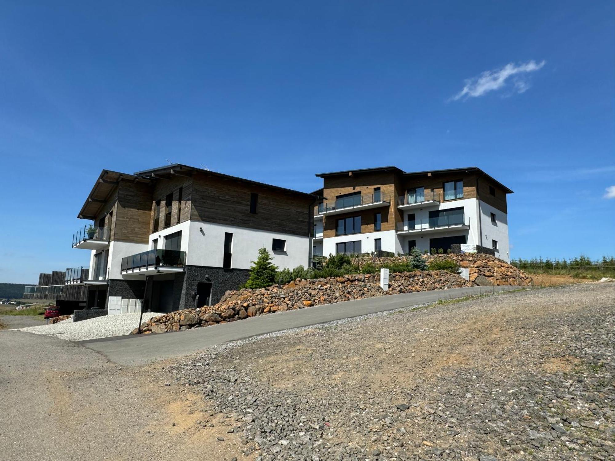 Apartmany Horizont Loučná pod Klínovcem Exterior foto